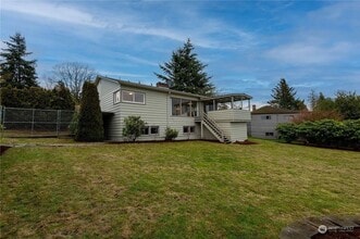 Building Photo - Amazing Richmond Beach Retreat 2bd 2ba