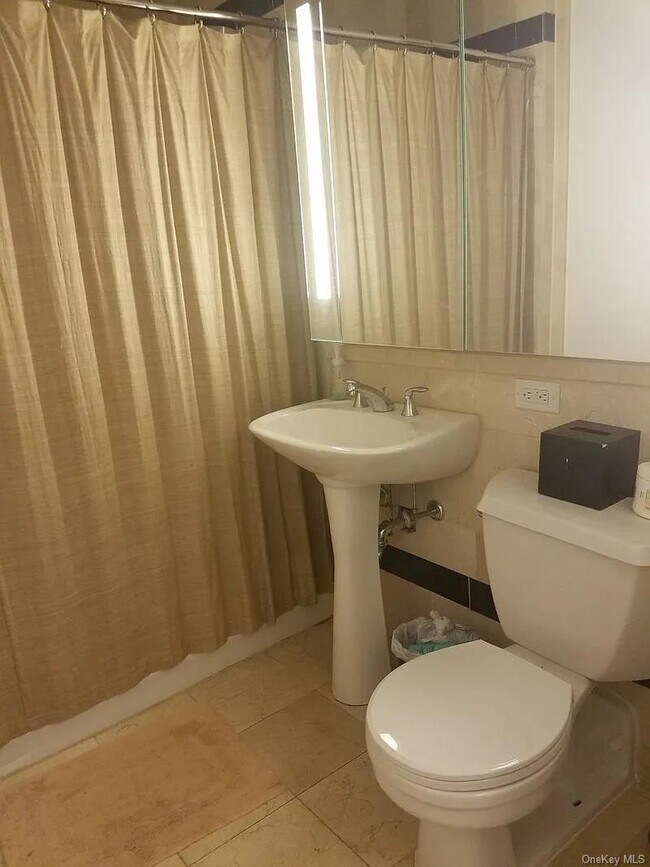 Building Photo - 20 West St