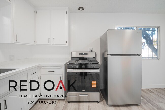 Building Photo - 6501 Cherry Ave