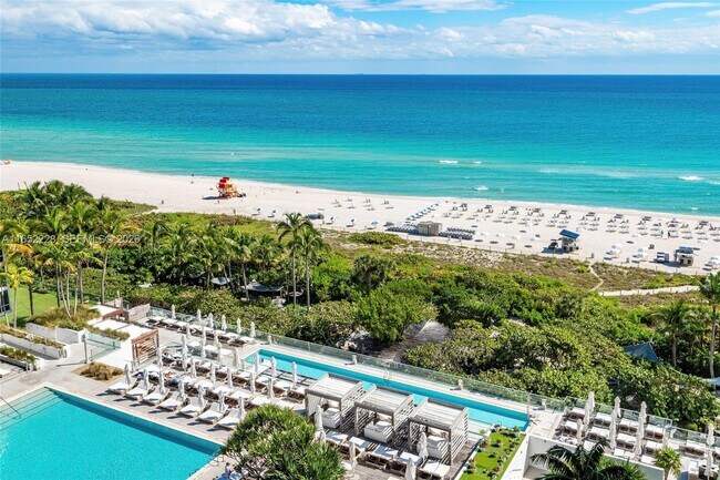 Building Photo - 2301 Collins Ave