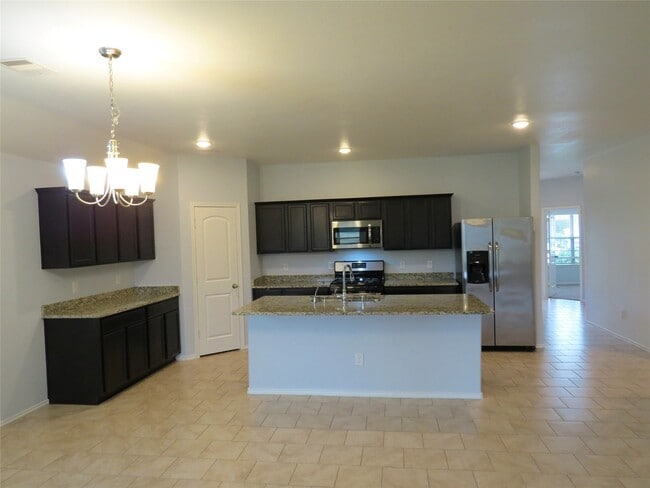 Building Photo - 9506 Paloma Creek Dr