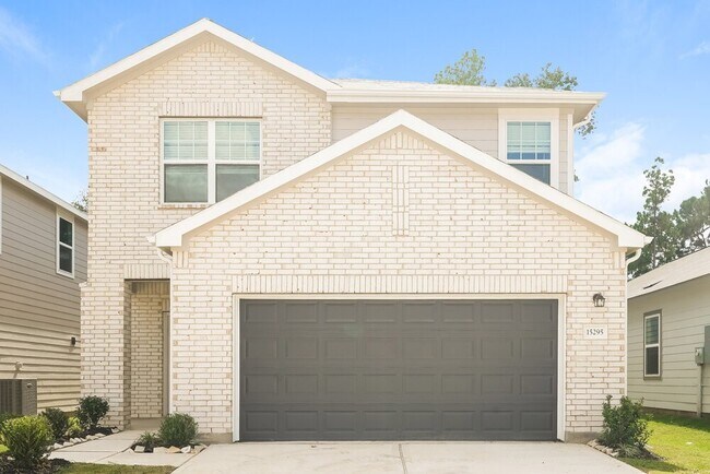 Primary Photo - 15295 Abella Dr