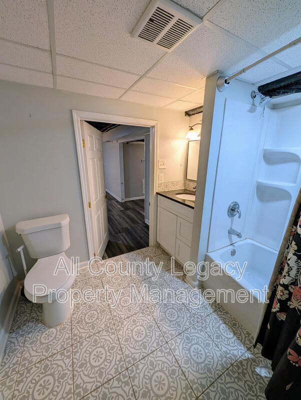 Building Photo - 5357 Hwy 81