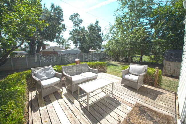 Building Photo - 2713 S Norwood Ave