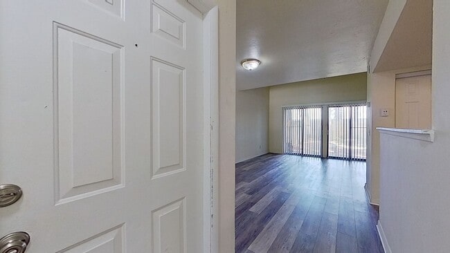 Building Photo - BEAUTIFUL MAYPORT LANDING TOWNHOME!