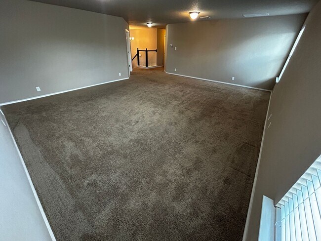 Building Photo - 618 Holliman Pkwy