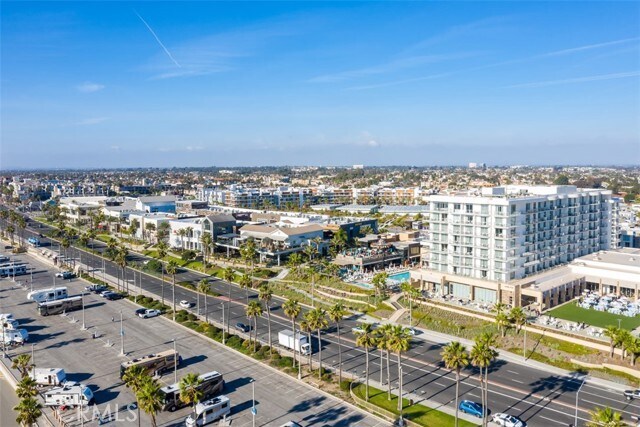 Building Photo - 200 Pacific Coast Hwy