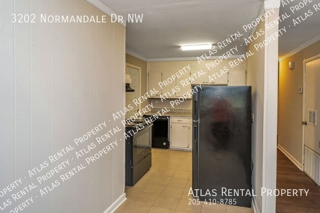 Building Photo - 3202 Normandale Dr NW