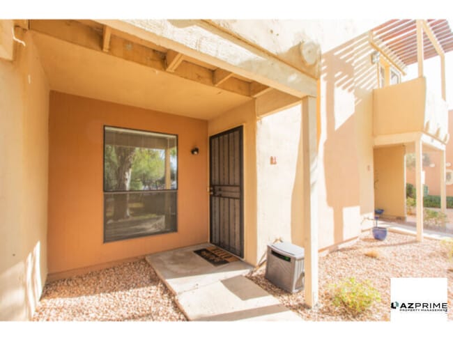 Building Photo - Experience the charm of this stunning 2/2 ...