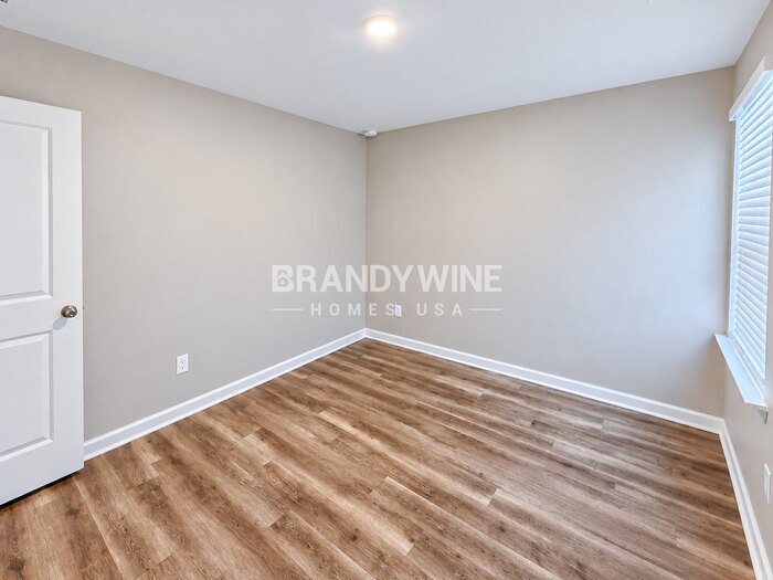 Building Photo - 628 Friesland Dr