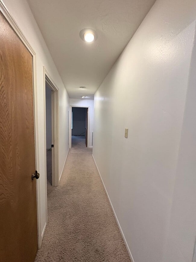 Building Photo - 22803 Trailwood Ln