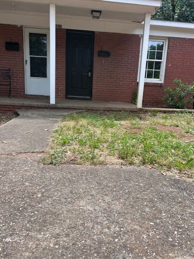 Building Photo - 2634 Druid Hls Wy