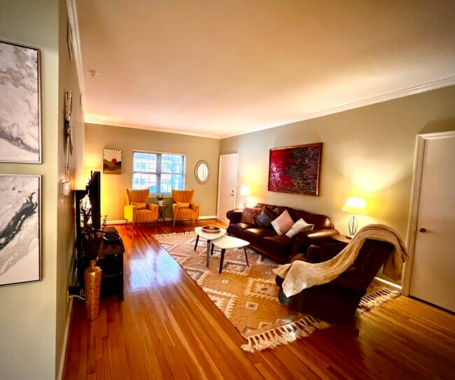 Building Photo - 430 Lindbergh Dr NE