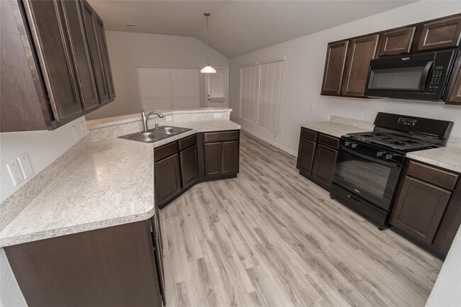 Building Photo - 21615 Tea Tree Olive Pl