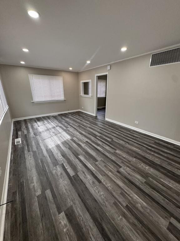 Building Photo - 445 Tomahawk St