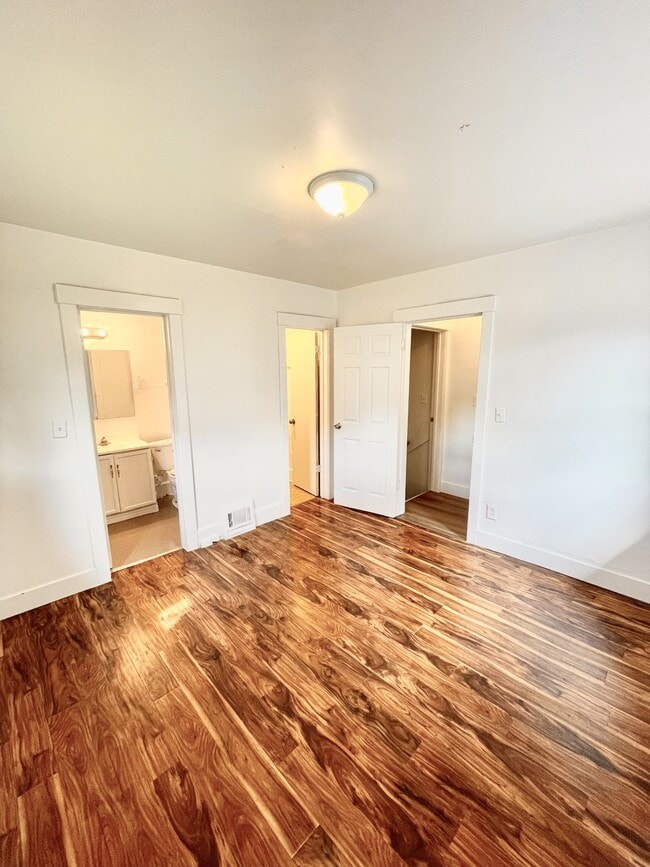 Building Photo - 2873 Adams Ave