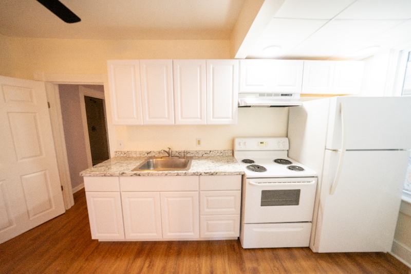 Building Photo - 517 High St