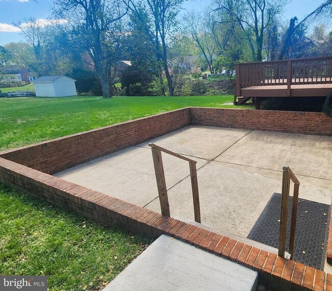 Building Photo - 5419 Sargent Rd