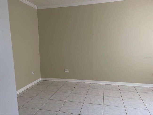 Building Photo - 3016 W Meadow St