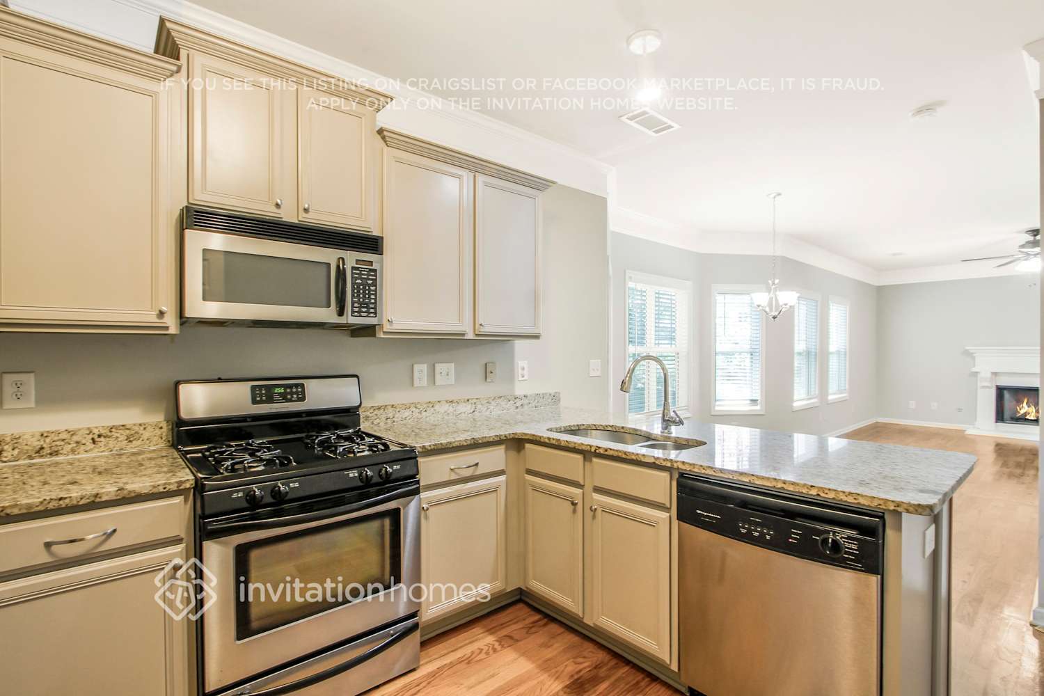 Building Photo - 2507 Brentford Pl