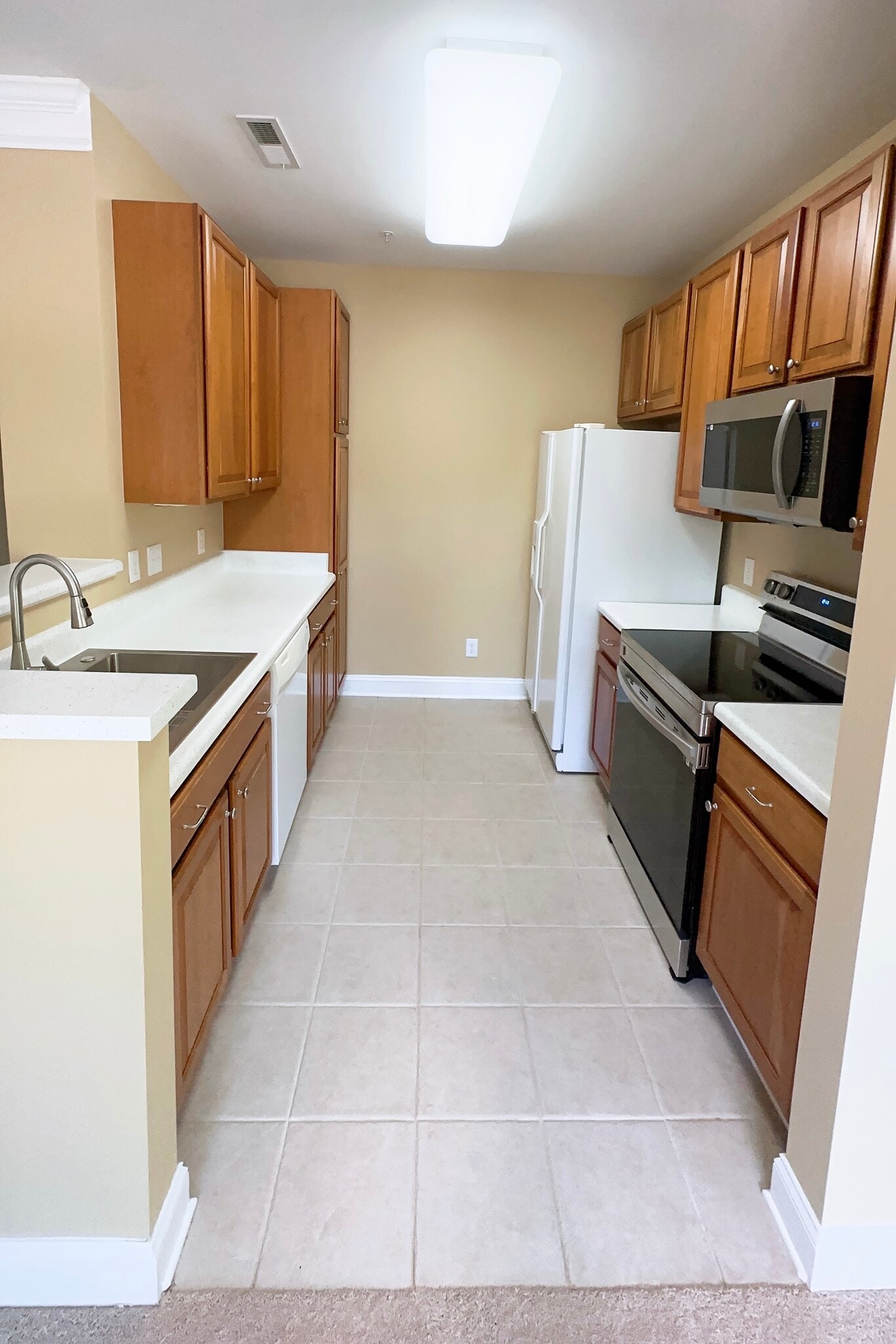 Kitchen - 432 Glencrest Pl