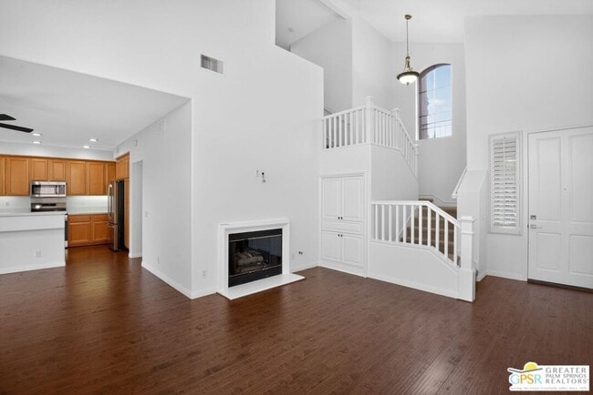 Building Photo - 2930 Hogan Pl