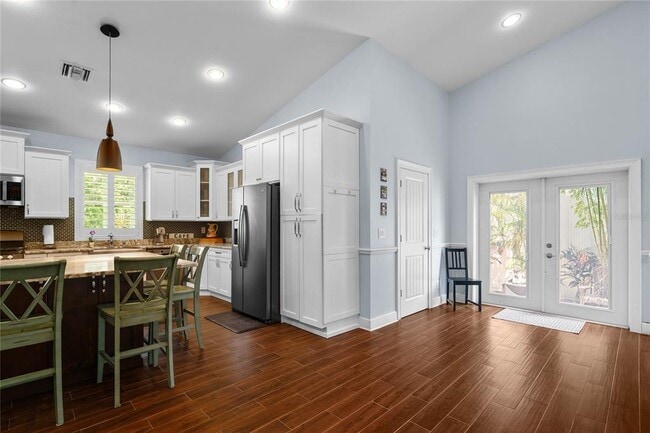 Building Photo - 3628 S Renellie Dr