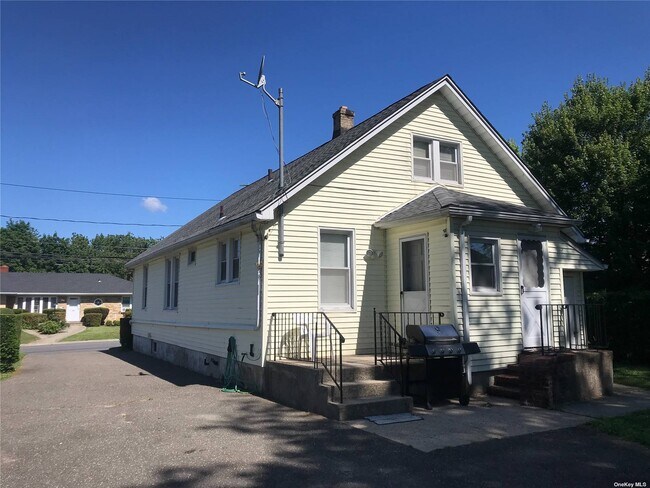 Building Photo - 29 Nostrand St