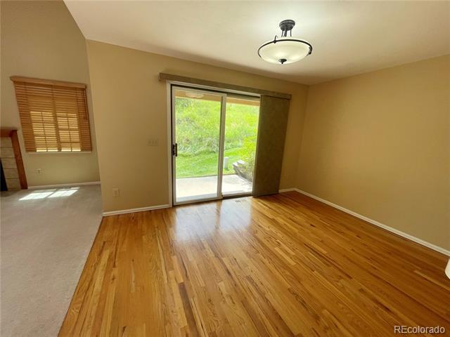 Building Photo - 1425 Vondelpark Dr