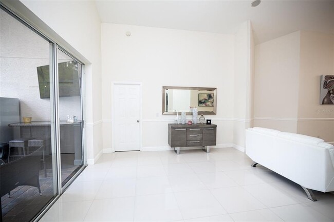 Building Photo - 4737 Chalfont Dr