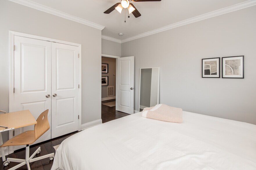 Building Photo - 2015 McNair Ave