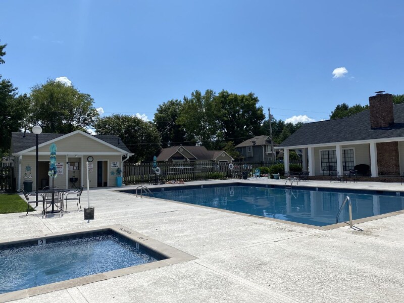 Building Photo - 141 Agee Cir E