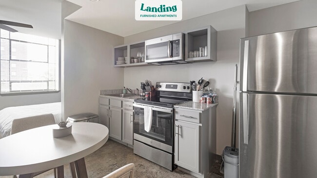 Building Photo - 2308 4th Ave N