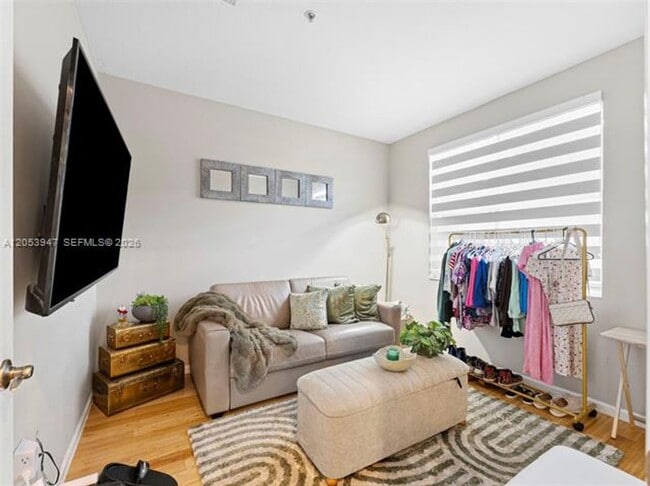 Building Photo - 4402 SW 160th Ave