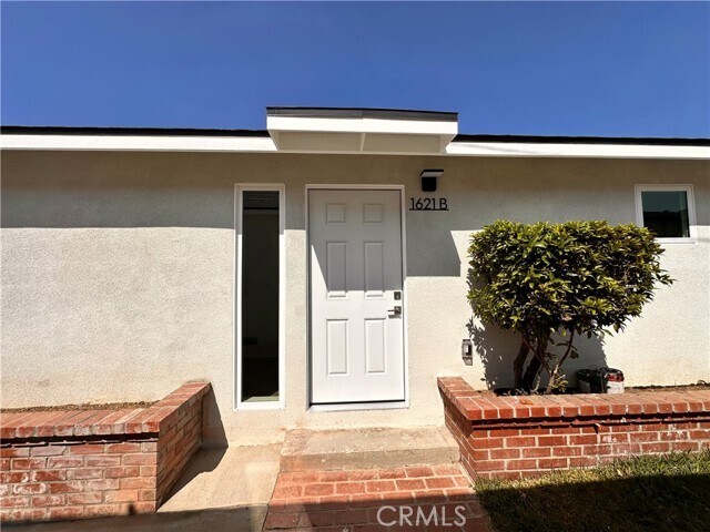 Primary Photo - 1621 S Atlantic Blvd