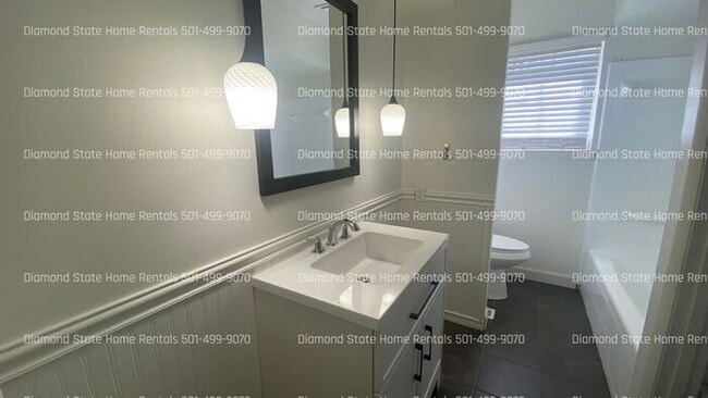 Building Photo - 5808 Del Prado St