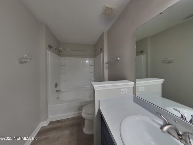 Building Photo - 2268 Eisner Dr