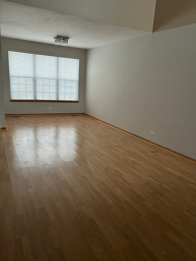 Building Photo - 761 Dillon Ct