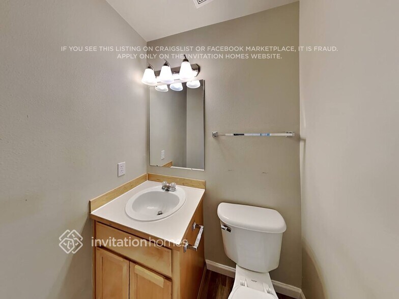 Building Photo - 21007 82nd St E