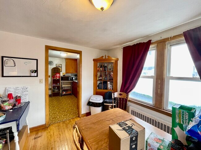 Building Photo - 226 Nevada St