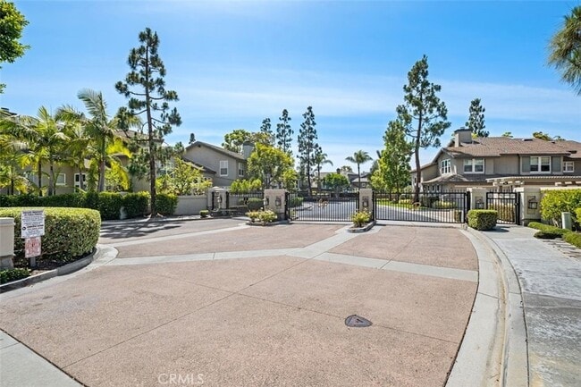 Building Photo - 54 Cameray Heights