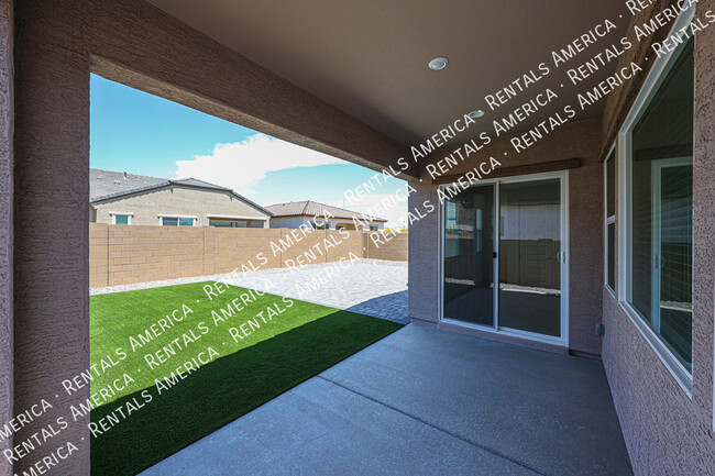 Building Photo - 3174 W Peak View Rd