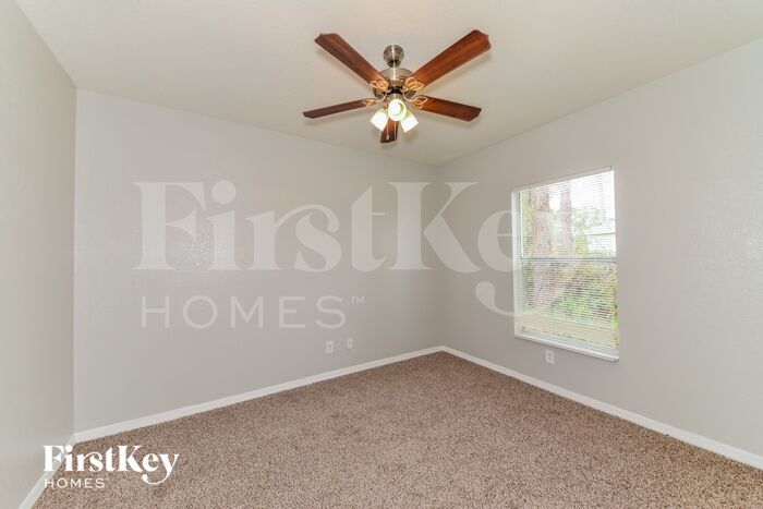 Building Photo - 1057 Cassia St