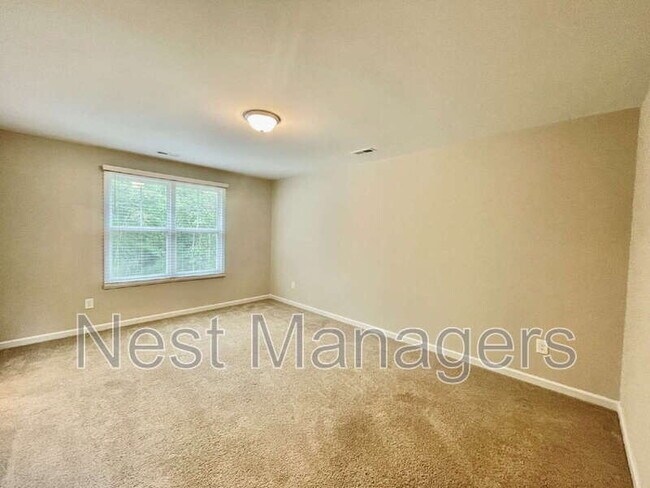 Building Photo - 3034 Cricket Rd