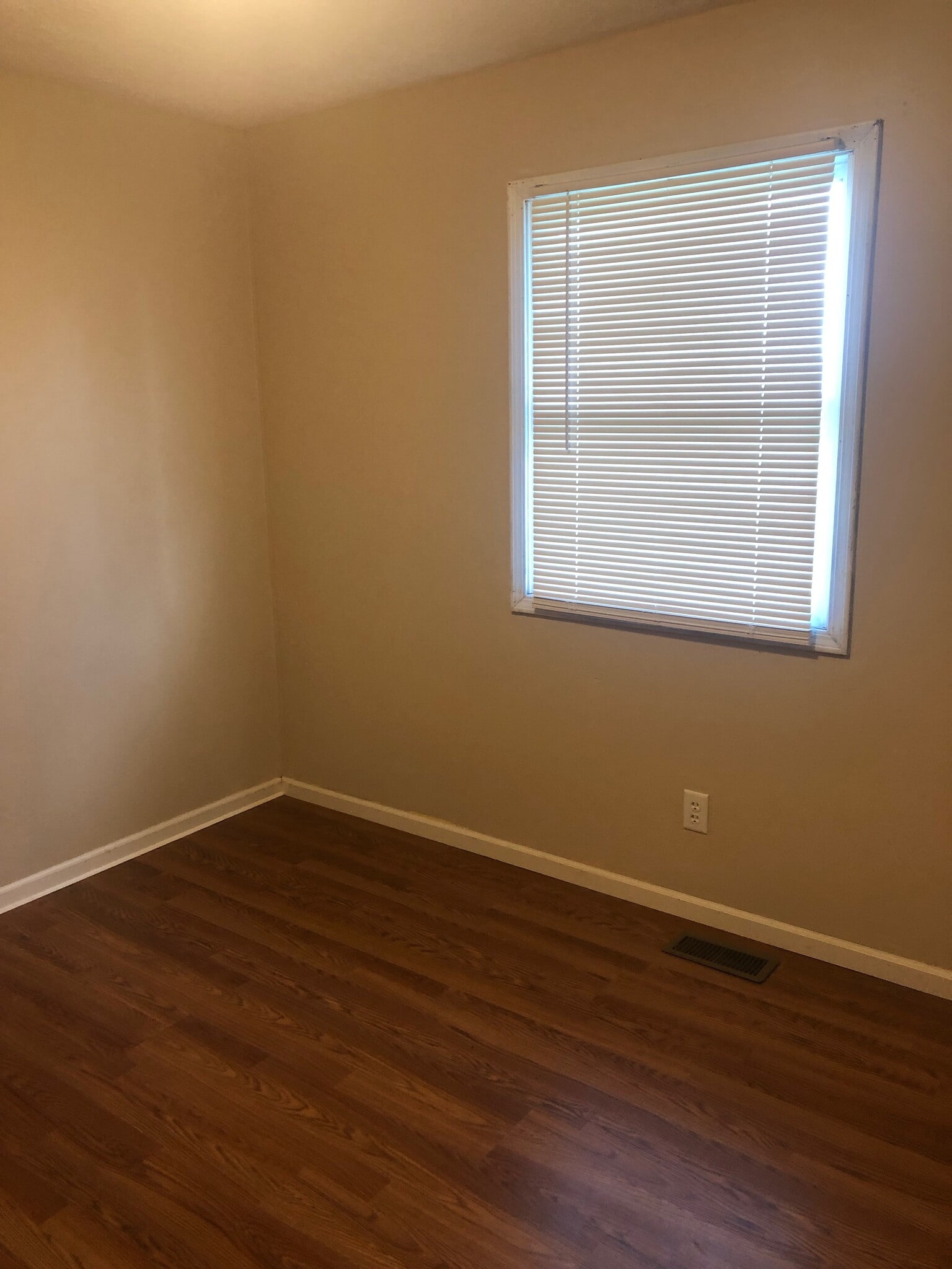 Bedroom 1 - 1510 Dot Street