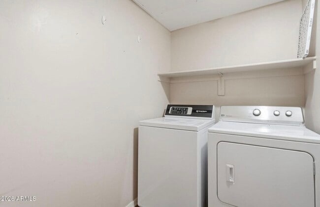 Building Photo - 20660 N 40th St