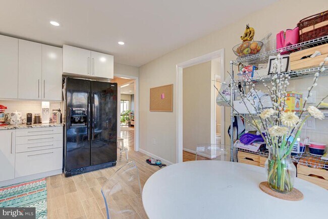 Building Photo - 11621 Newbridge Ct