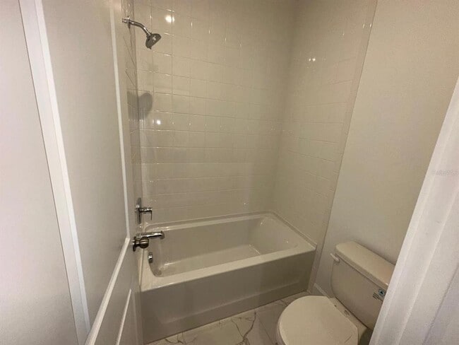 Building Photo - 2432 Celebration Blvd