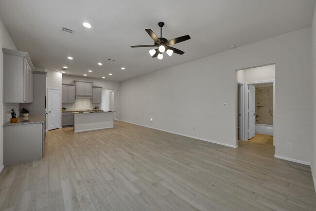 Building Photo - 17446 Vino Vines Ln