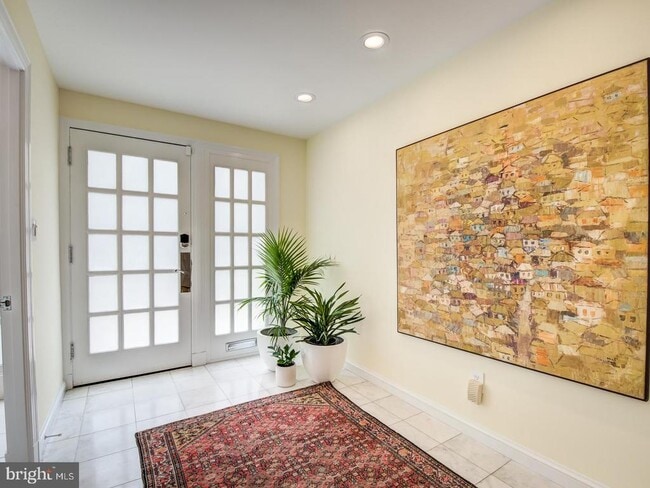 Building Photo - 3147 O St NW
